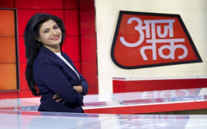Anjana Om Kashyap: Aaj Tak Star Anchor – Husband, Salary, Bio & 2025 Controversy